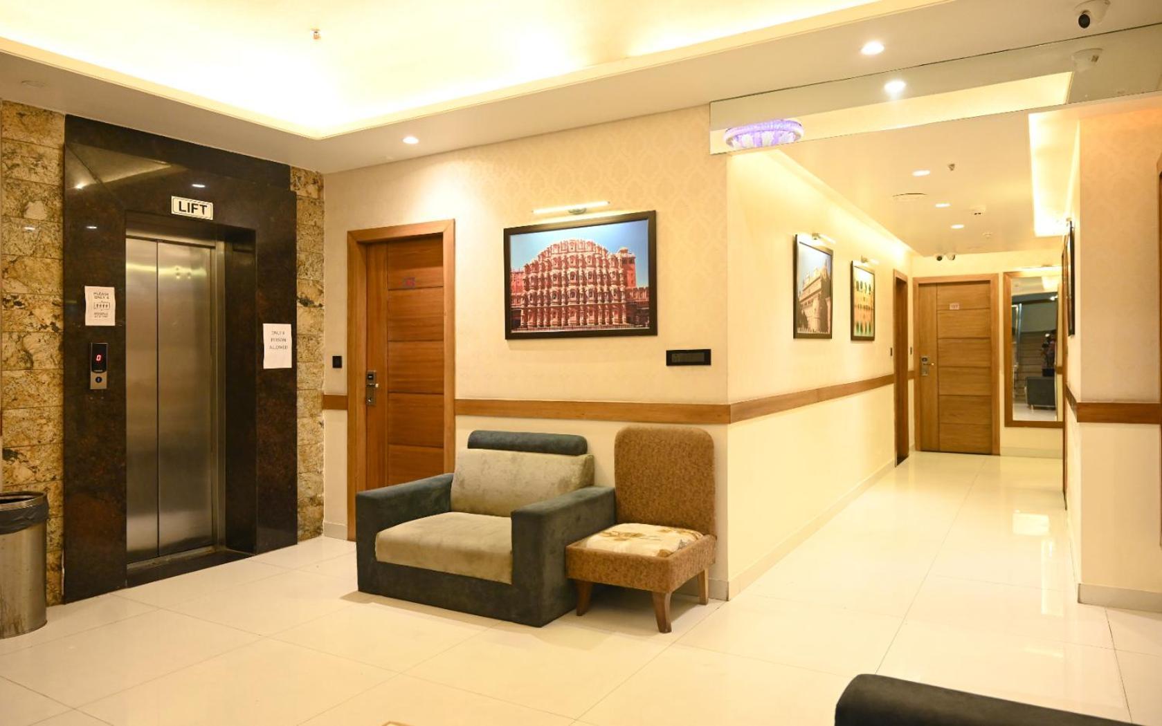 Hotel Rr 62-Jaipur City Centre Hotel Exterior foto